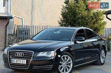 Audi A8  2012