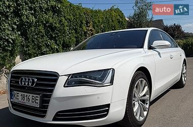 Audi A8  2012