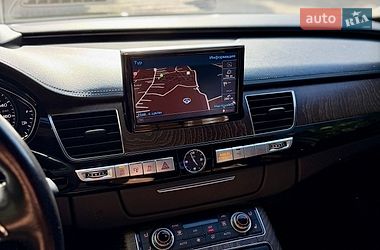 Седан Audi A8 2014 в Ивано-Франковске