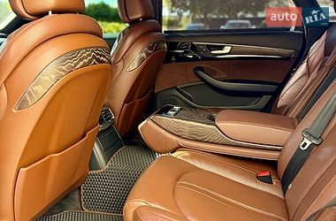 Седан Audi A8 2014 в Ивано-Франковске