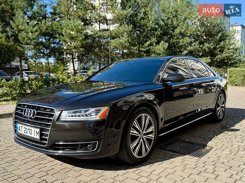 Седан Audi A8 2014 в Ивано-Франковске