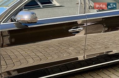 Седан Audi A8 2014 в Ивано-Франковске