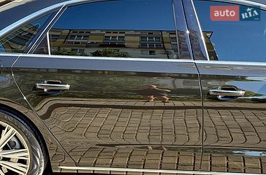 Седан Audi A8 2014 в Ивано-Франковске