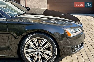 Седан Audi A8 2014 в Ивано-Франковске