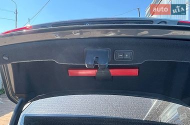Седан Audi A8 2017 в Киеве
