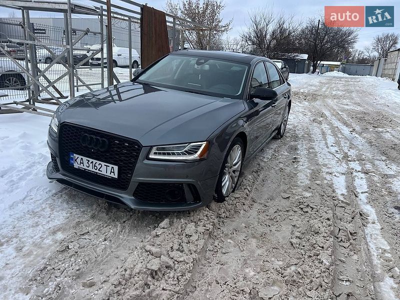 Седан Audi A8 2017 в Киеве