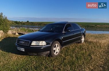 Седан Audi A8 1999 в Красилове