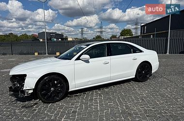 Седан Audi A8 2017 в Киеве