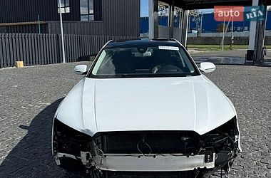 Седан Audi A8 2017 в Киеве