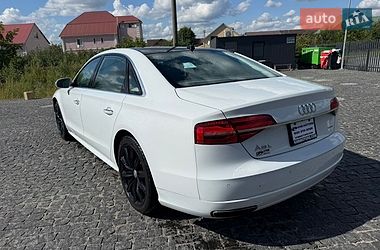 Седан Audi A8 2017 в Киеве