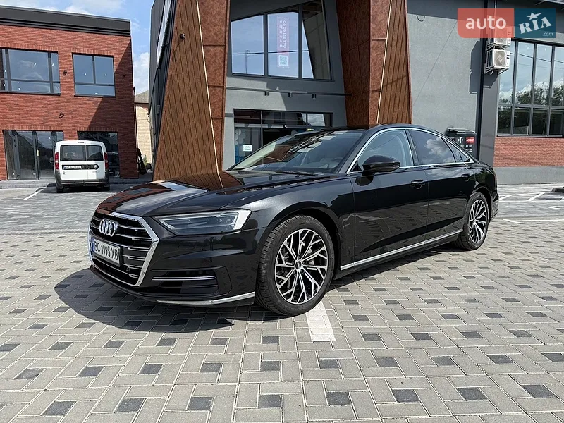 Audi A8