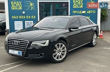 Audi A8  2014