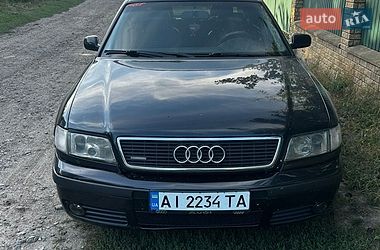 Audi A8  1997