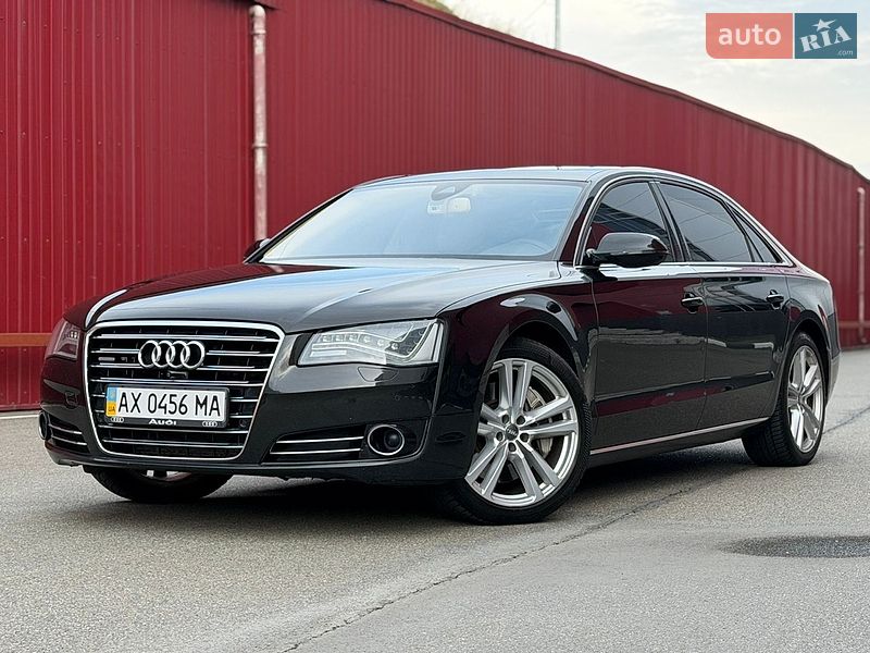 Седан Audi A8 2013 в Киеве