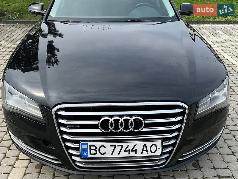Audi A8