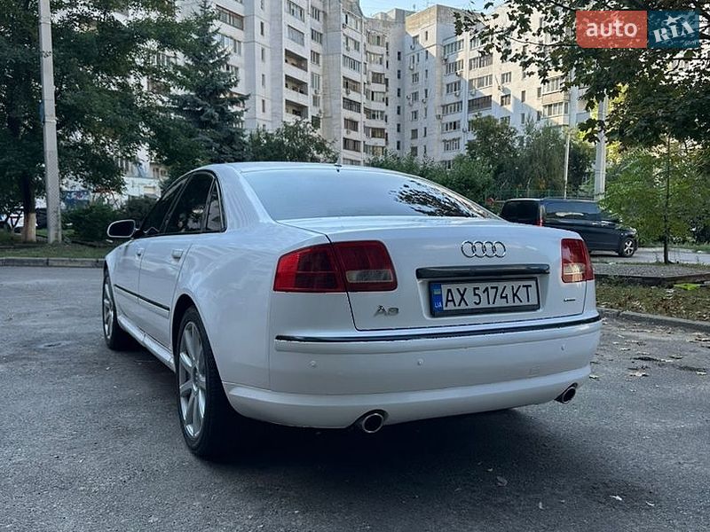 Седан Audi A8 2003 в Харькове