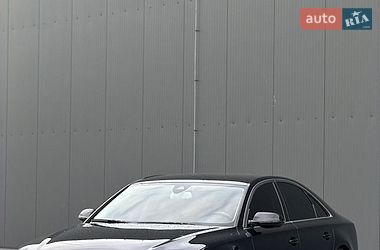 Седан Audi A8 2012 в Киеве Седан Audi A8 2012 в Киеве