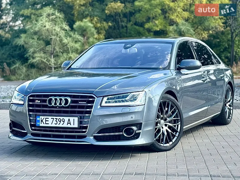 Audi A8