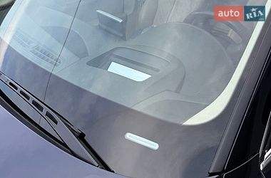 Седан Audi A8 2016 в Дубно
