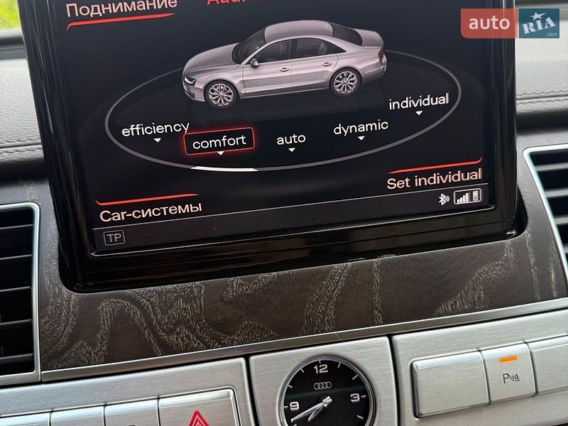 Седан Audi A8 2016 в Дубно