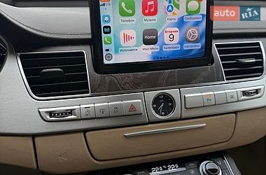 Седан Audi A8 2016 в Дубно