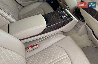 Седан Audi A8 2016 в Дубно
