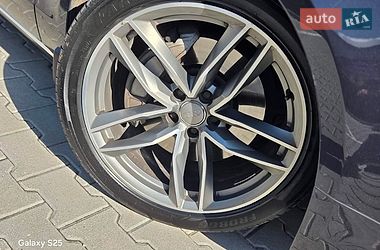 Седан Audi A8 2016 в Дубно