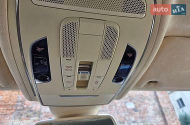 Седан Audi A8 2016 в Дубно