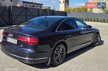 Седан Audi A8 2016 в Дубно