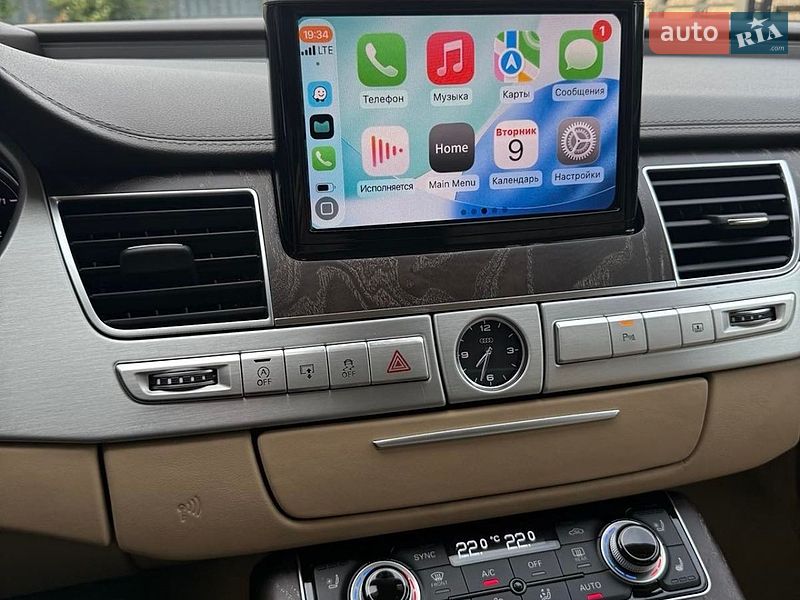 Седан Audi A8 2016 в Дубно