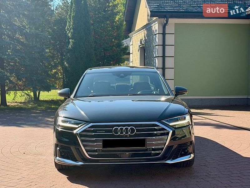 Audi A8 2021