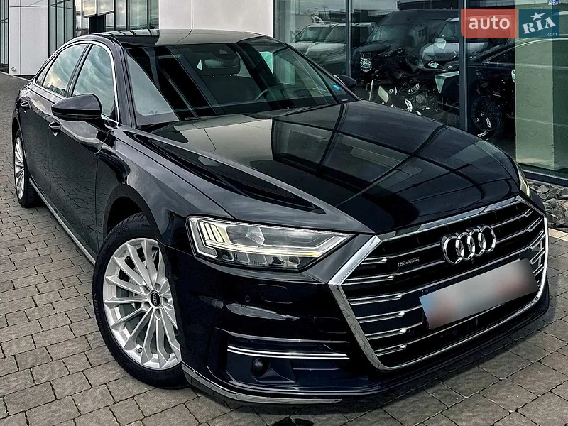 Audi A8