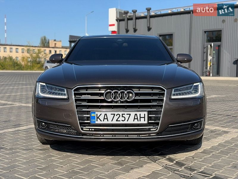 Седан Audi A8 2014 в Кривом Роге Седан Audi A8 2014 в Кривом Роге