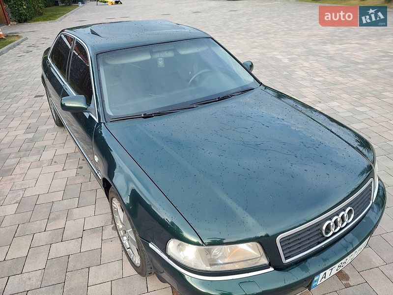 Седан Audi A8 2000 в Ивано-Франковске