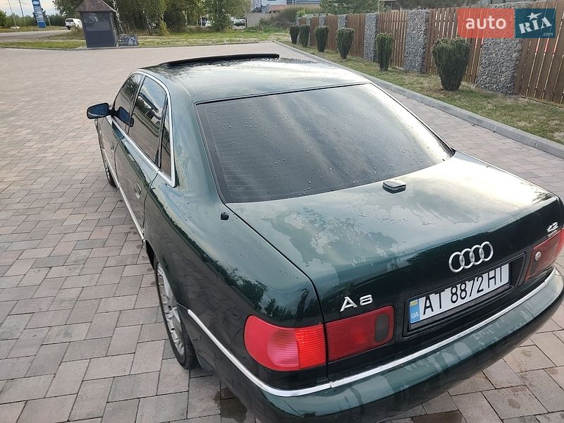 Седан Audi A8 2000 в Ивано-Франковске