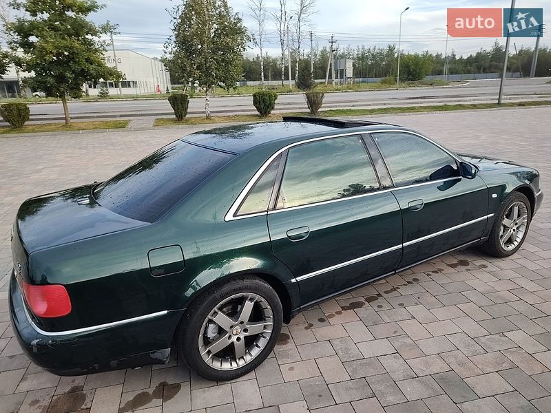 Седан Audi A8 2000 в Ивано-Франковске