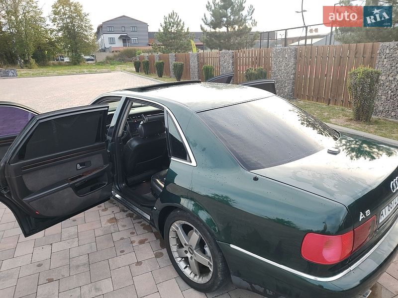 Седан Audi A8 2000 в Ивано-Франковске