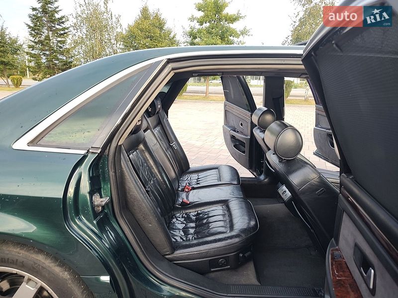 Седан Audi A8 2000 в Ивано-Франковске