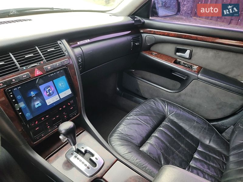 Седан Audi A8 2000 в Ивано-Франковске