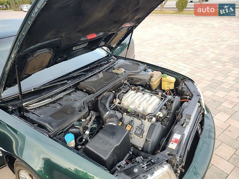 Седан Audi A8 2000 в Ивано-Франковске