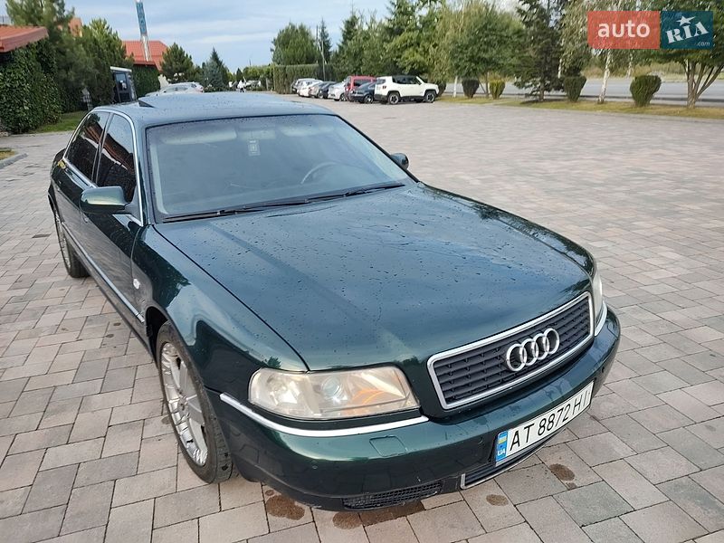 Седан Audi A8 2000 в Ивано-Франковске