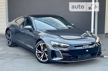 Audi e-tron GT  2022