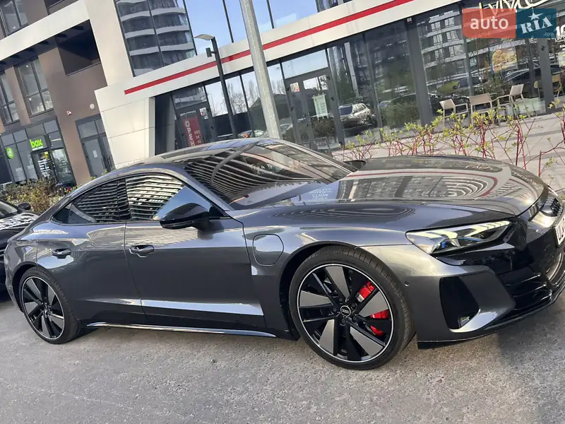 Audi e-tron GT 2021