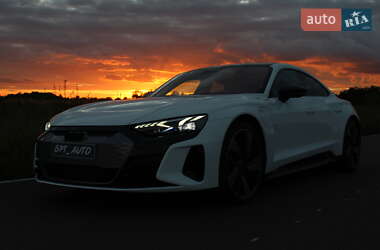 Audi e-tron GT  2021