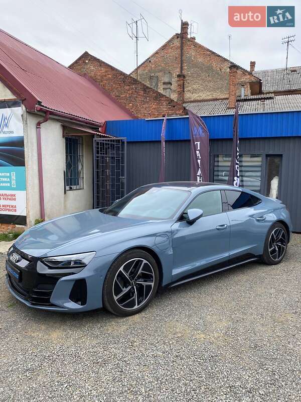 Audi e-tron GT
