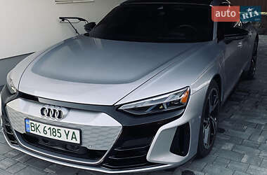 Audi e-tron GT  2021