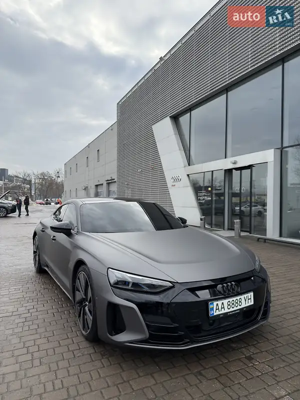 Audi e-tron GT 2021