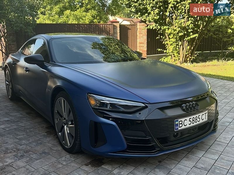 Audi e-tron GT