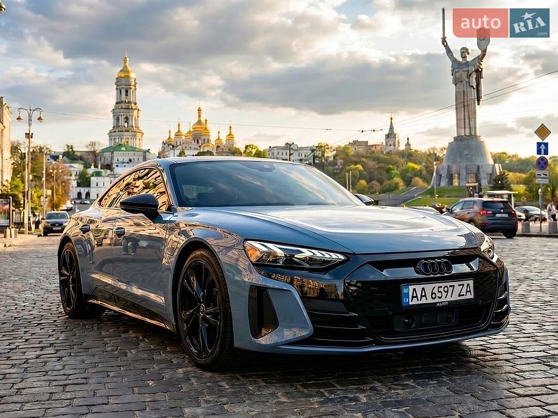 Audi e-tron GT