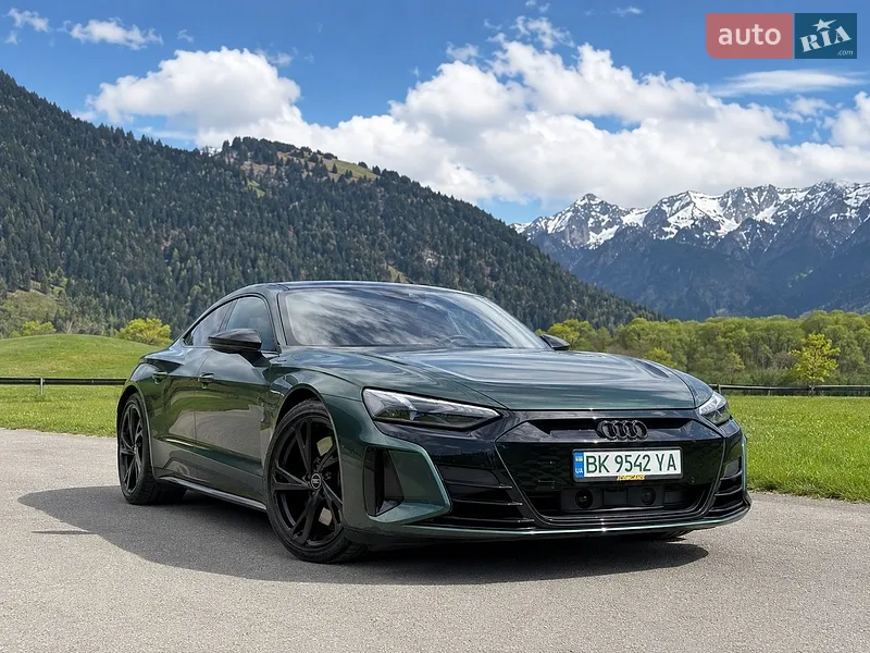 Audi e-tron GT 2021